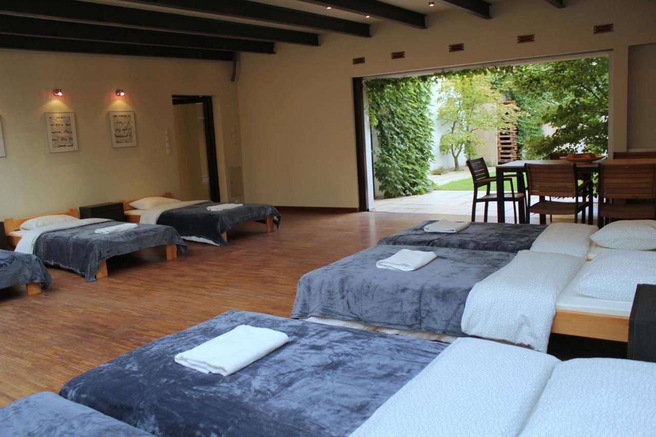 Apartment With Garden In City Center Cracóvia Exterior foto